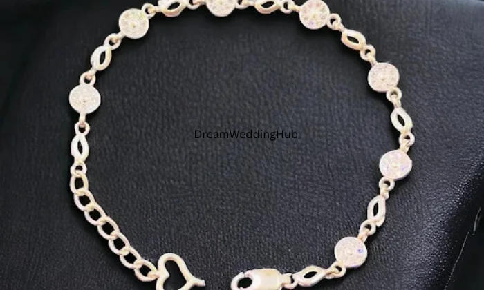 THE RAJLAXMI JEWELLERS